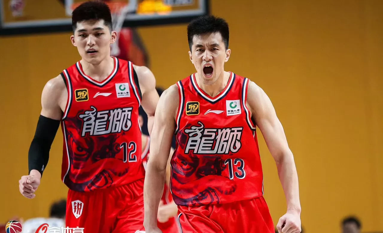 开云官网-山东队碾压福建队，郭艾伦扛起全队